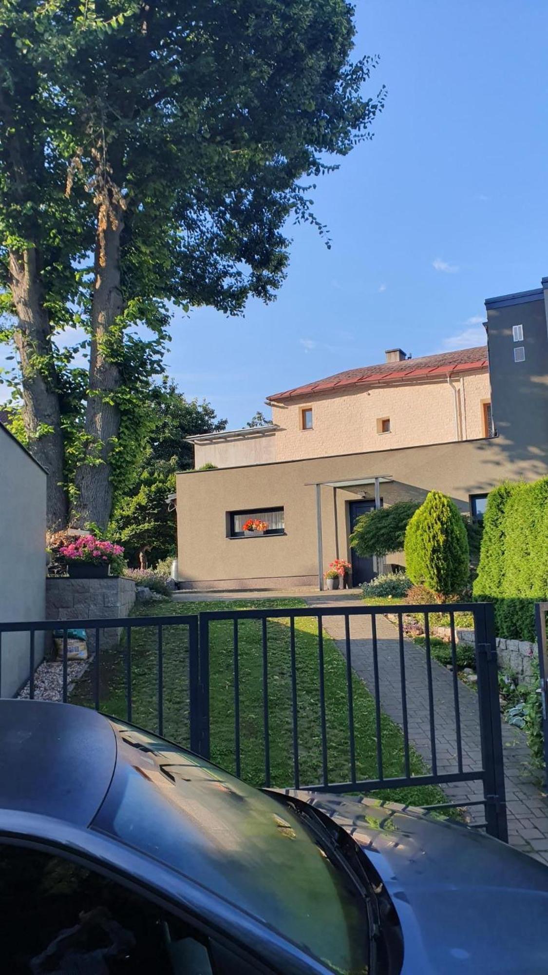 Pod lípou Apartamento Liberec Exterior foto